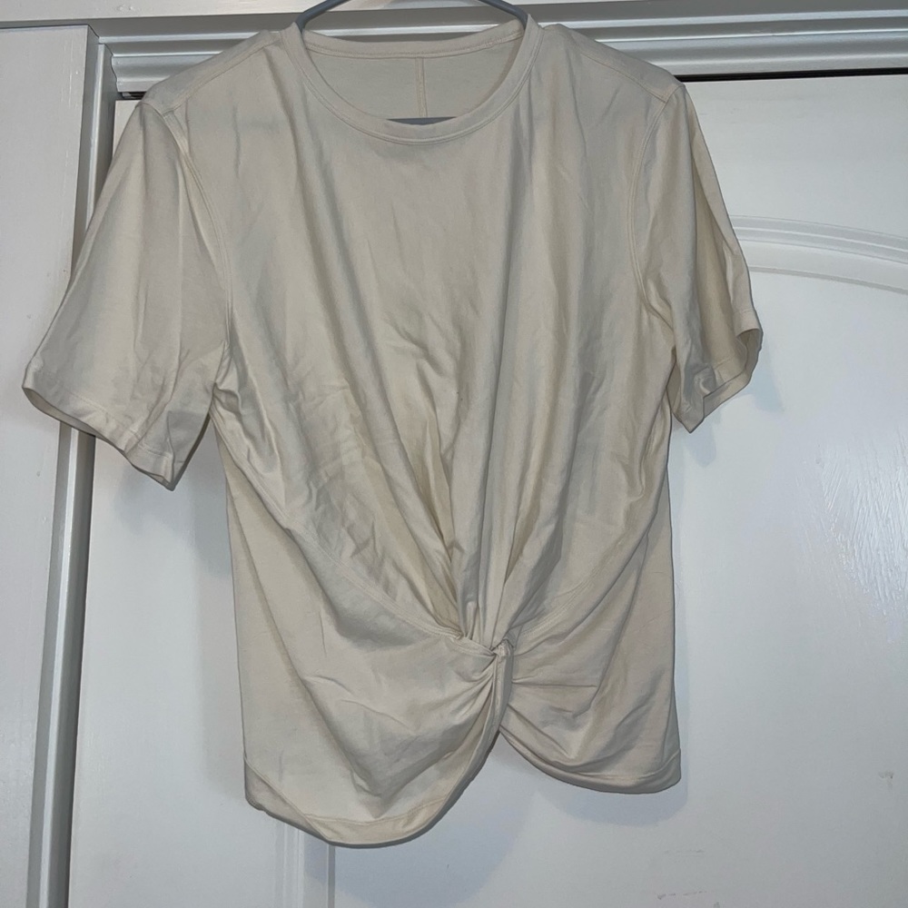 Lululemon knotted tee